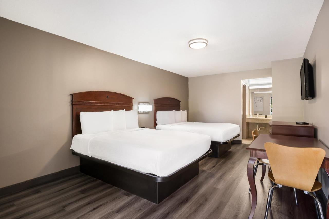 Red Carpet Inn Edison Dış mekan fotoğraf